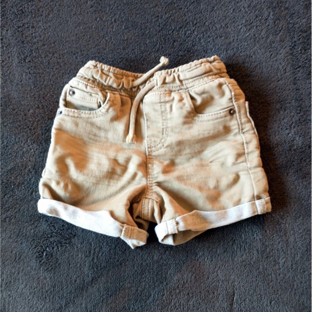 12M Cat and Jack Khaki Shorts